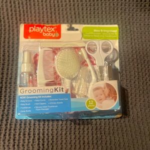 Baby grooming kit